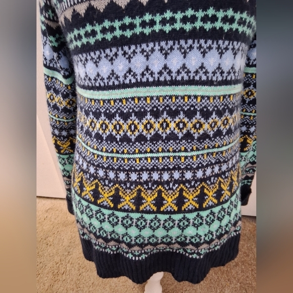 New York & Co. Patterned Sweater With A Mock Neckĺ - Picture 9 of 11